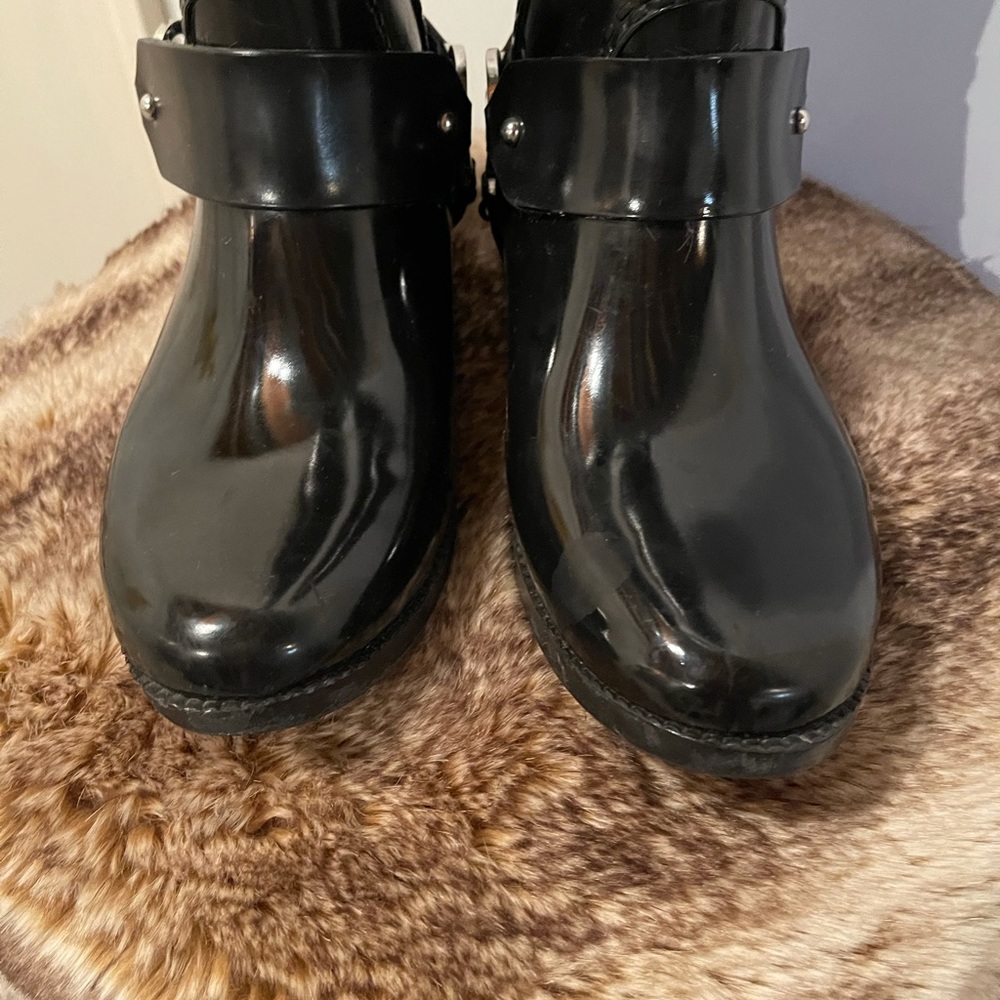 💥SOLD💥Michael Kors Rain Boot - Picture 8 of 8